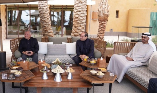 العاهل الأردني يتوجه إلى القاهرة لعقد قمة مصرية إماراتية أردنية