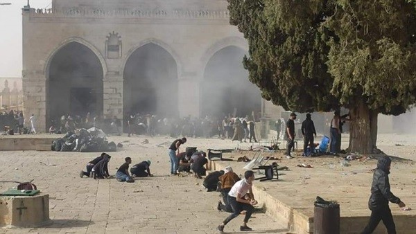 طالع: البيان الختامي لملتقى علماء الأمة الإسلامية لمواجهة اقتحامات المسجد الأقصى