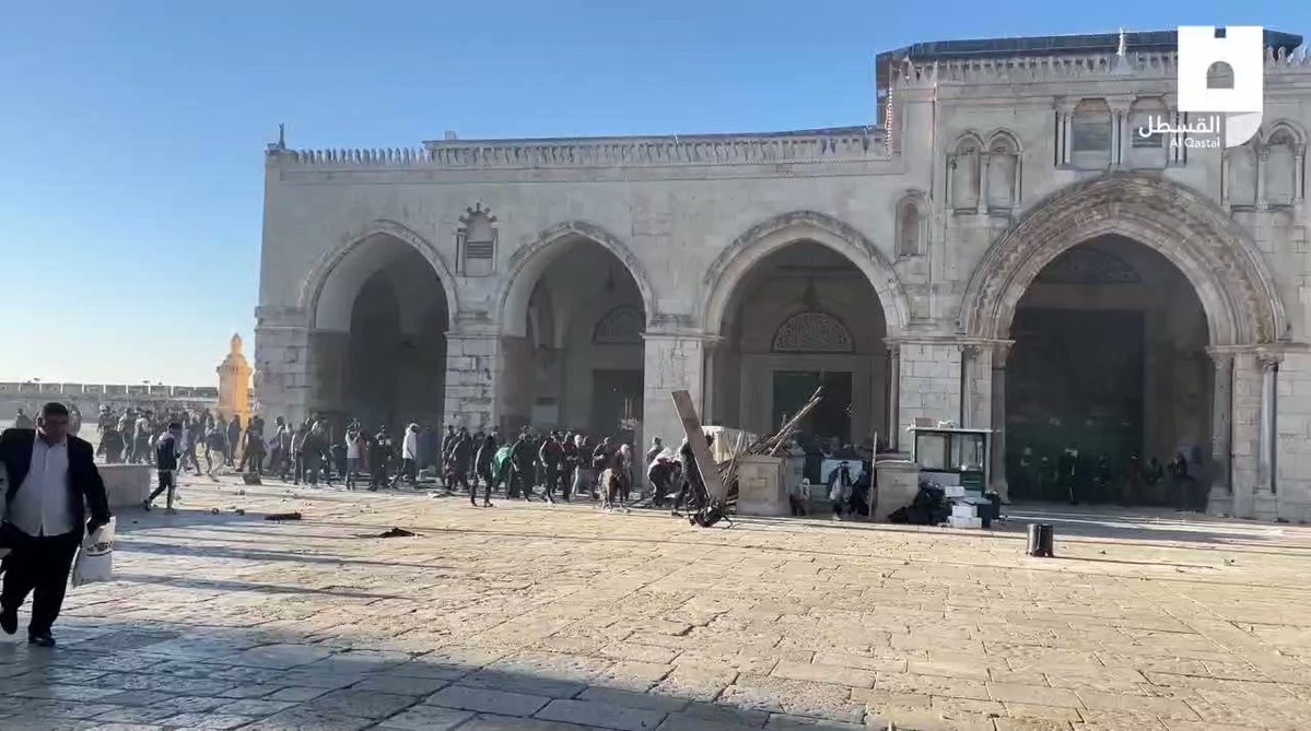 "فيسبوك" يحذف موقع القسطل الإخباري بشكلٍ مفاجئ