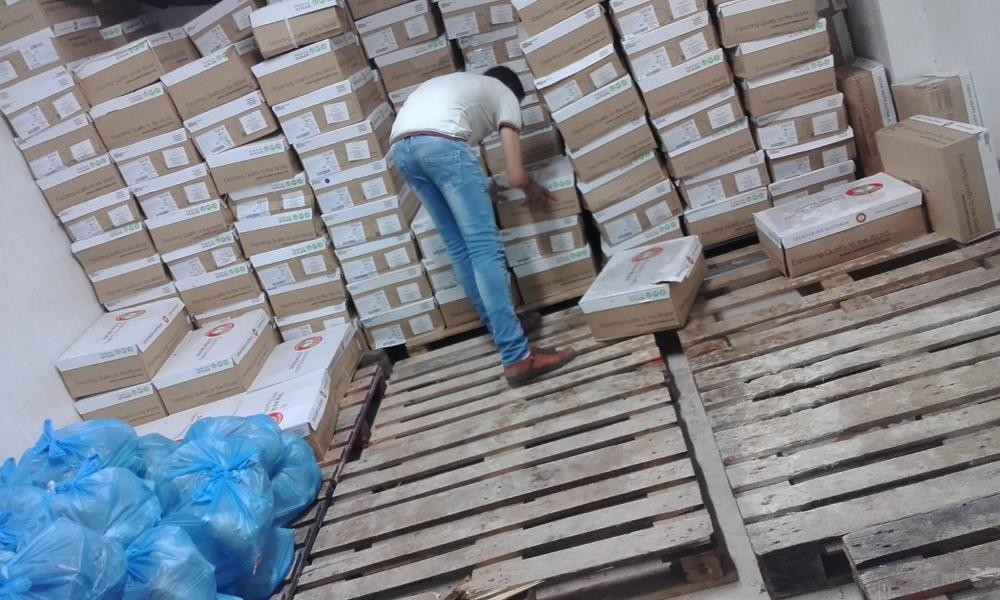 التنمية الاجتماعية بغزّة تبدأ بتوزيع مساعدات لآلاف الأسر من منتفعي الشؤون 