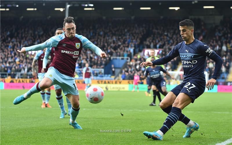 بالصور.. السيتي يستعيد صدارة البريميرليج بثنائية ضد بيرنلي