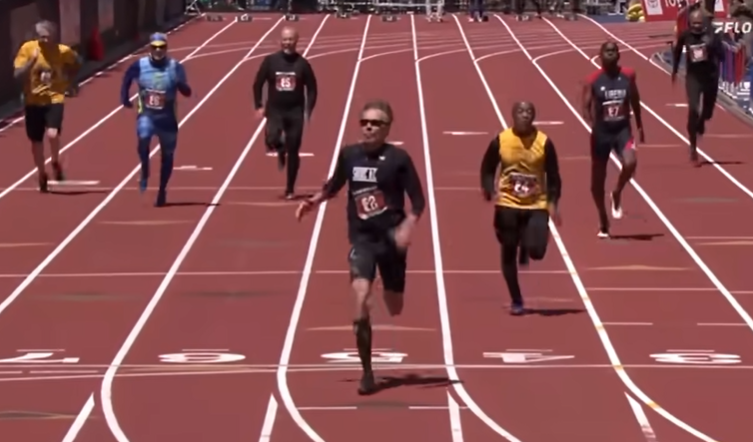 رجل عمره 70 عامًا يقطع 100 متر فى 13.47 ثانية