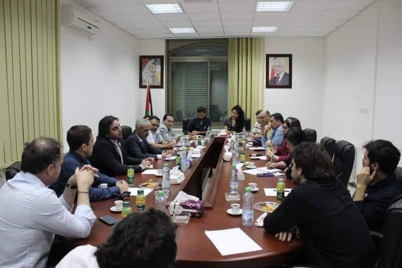 الزعارير يلتقي بوفد برلماني تشيلي 