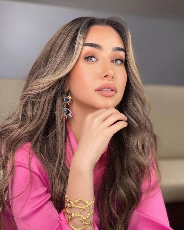 "بسبب التنمر"هنا الزاهد: خضعت لعملية تجميل في أنفي