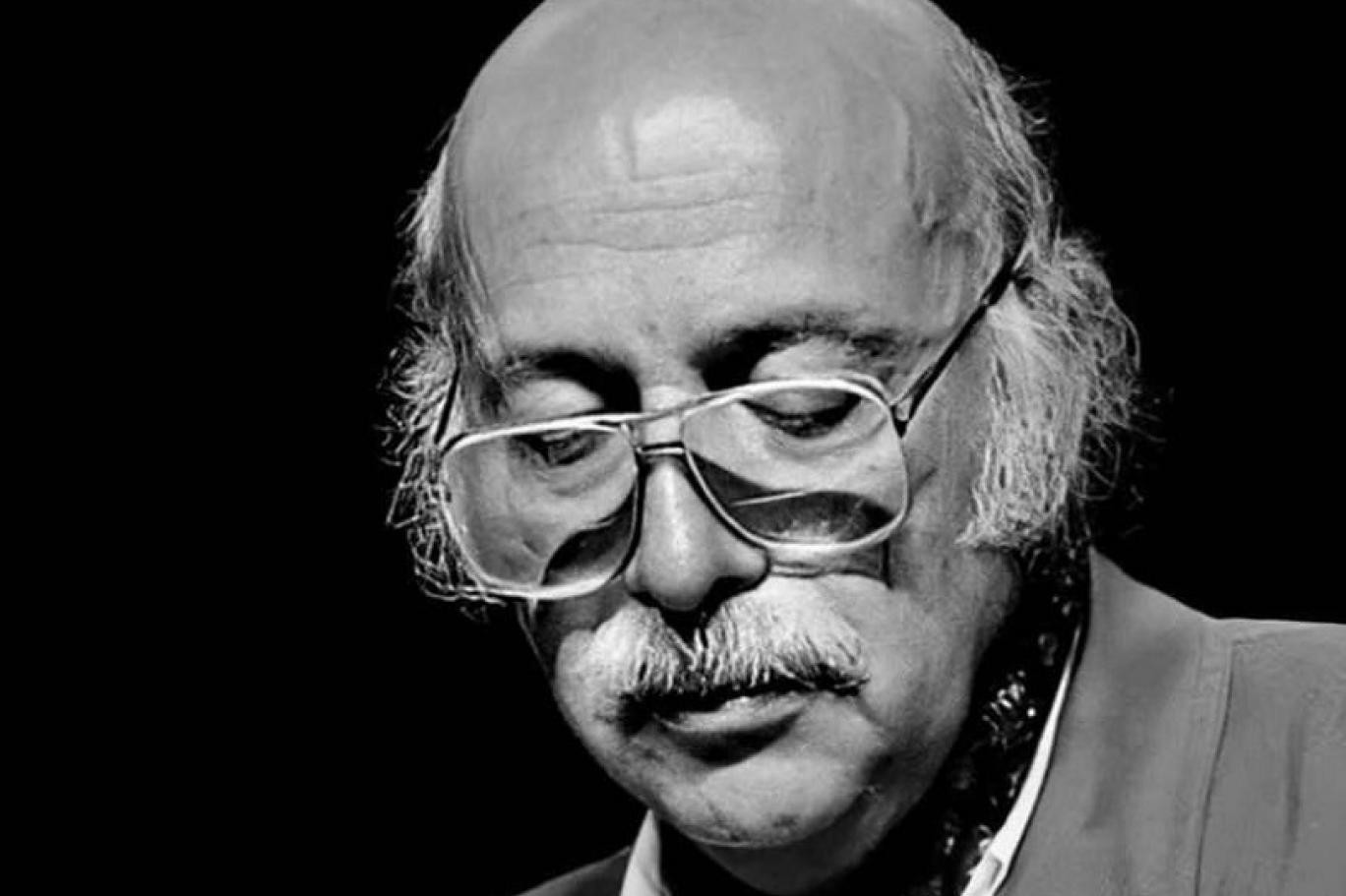 وفاة الشاعر العراقي الكبير مظفر النواب