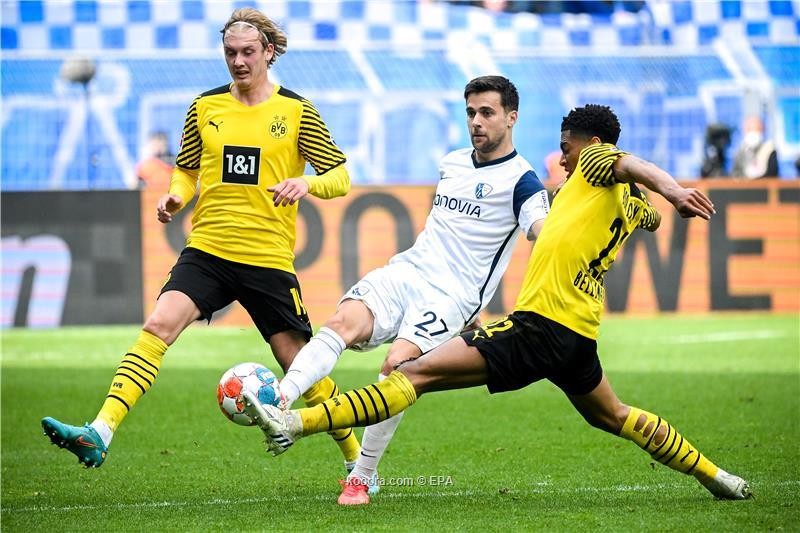 بالصور.. دورتموند يخسر في ليلة تاريخية لهالاند