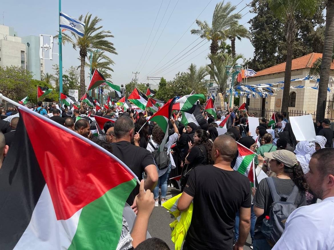 جماهير شعبنا في الداخل المحتل تحيي الذكرى السنوية الأولى لهبة الكرامة