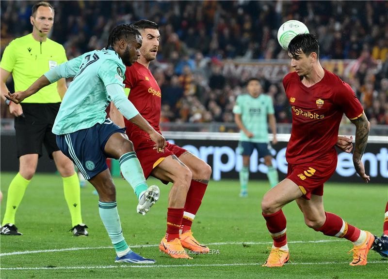 بالصور : أبراهام يصعد بروما لنهائي المؤتمر الأوروبي