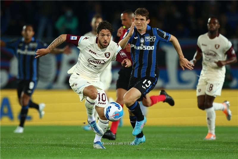 بالصور.. أتالانتا ينتزع تعادلاً صعبًا من ساليرنيتانا