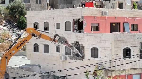 الاحتلال يهدم عددًا من المنازل غرب أريحا