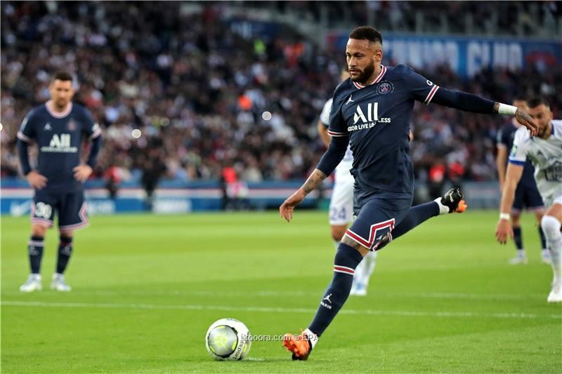 بالصور.. باريس يحبط جماهيره بتعادل باهت أمام تروا