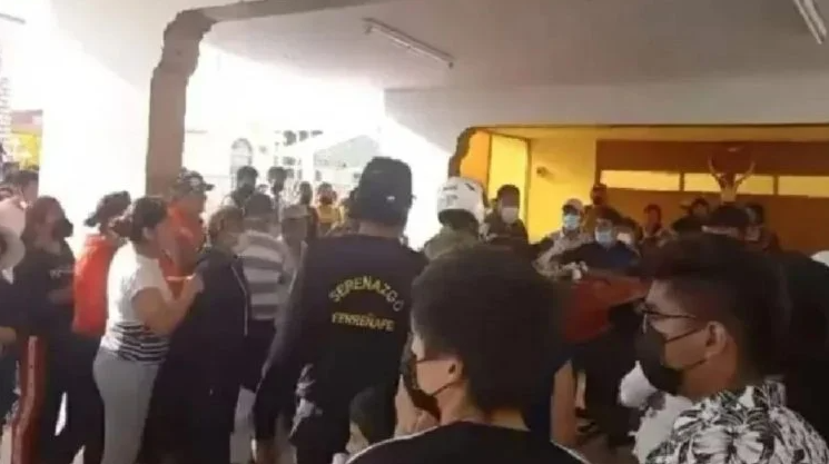 سيدة تعود للحياة خلال جنازتها وترحل بعد ساعات بالمستشفى