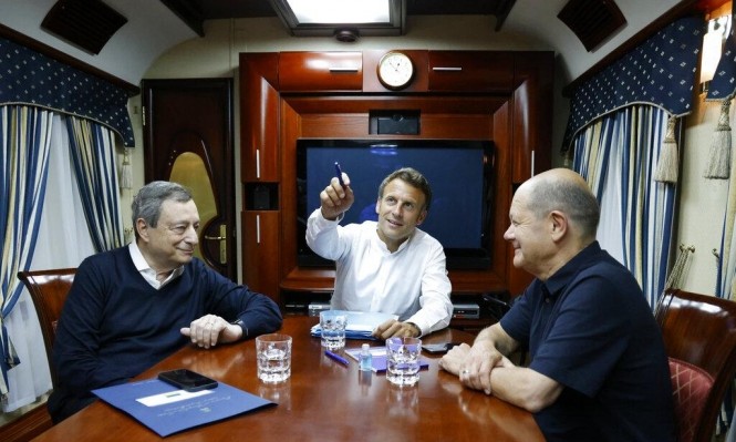 الزيارة الأولى منذ العملية العسكرية الروسية