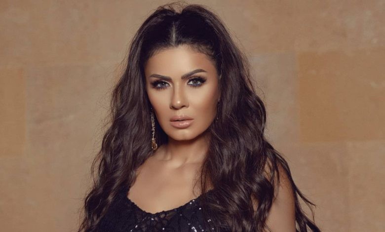 شاهد: نجلاء بدر تثير الجدل في أحدث ظهور لها