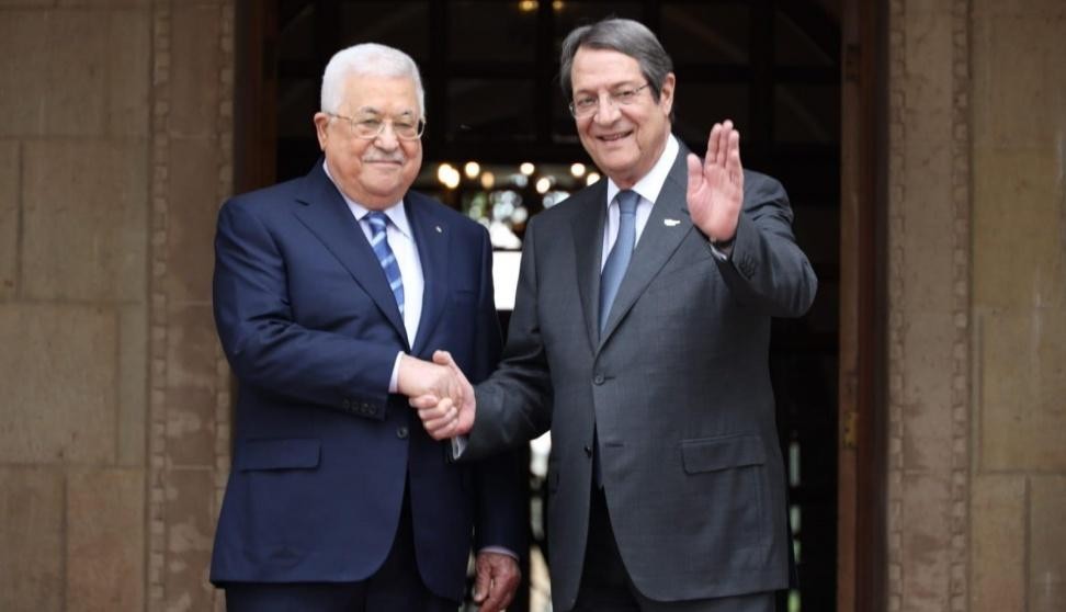 رئيس جمهورية قبرص يُقيم حفل عشاء على شرف الرئيس عباس