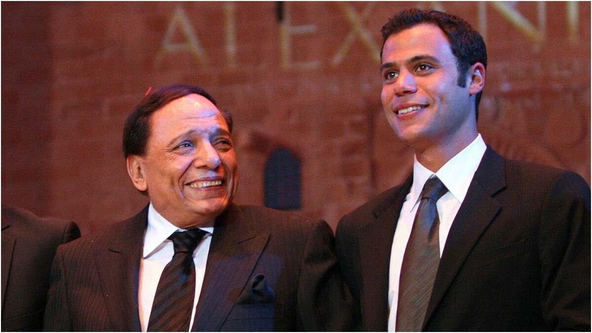 بعد غياب 12 عاما يعود الفنان عادل إمام للسينما برفقة ابنه محمد إمام