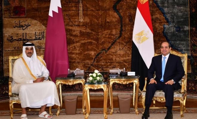 تفاصيل لقاء الرئيس المصري مع أمير قطر في القاهرة