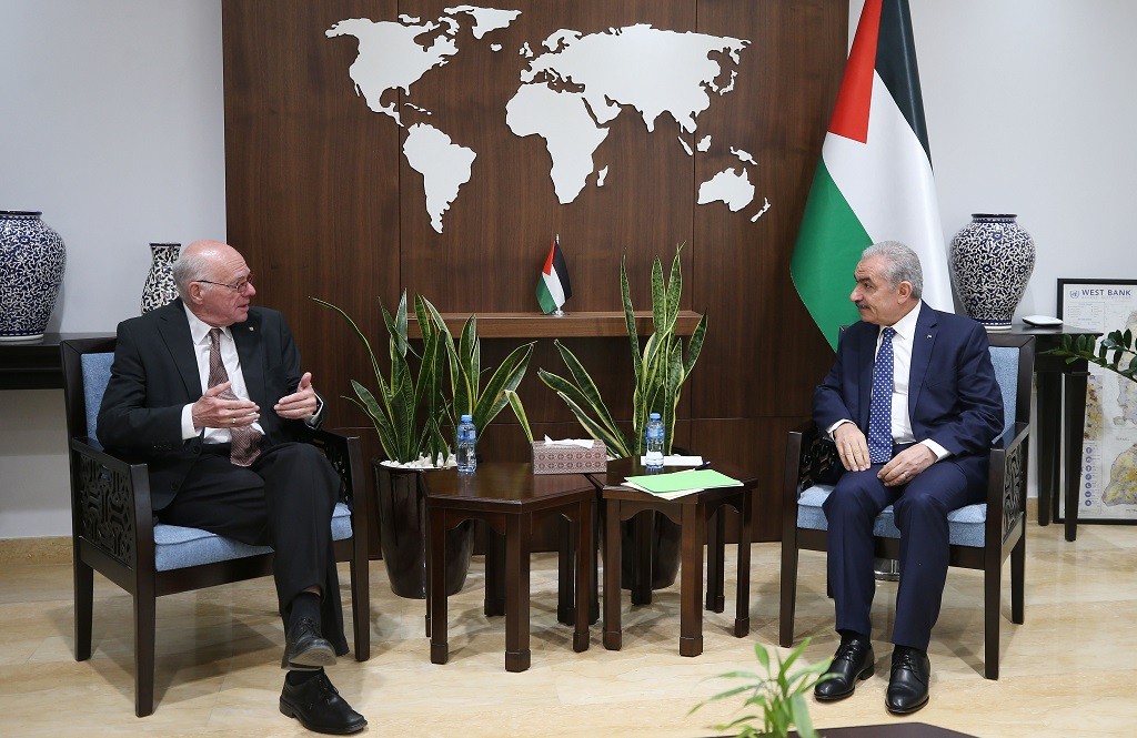 اشتية يبحث مع مسؤول ألماني آخر مستجدات القضية الفلسطينية