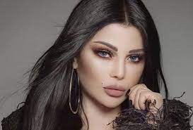 هيفاء وهبي تُعلن تعرُّض والدتها لأزمة صحية طارئة