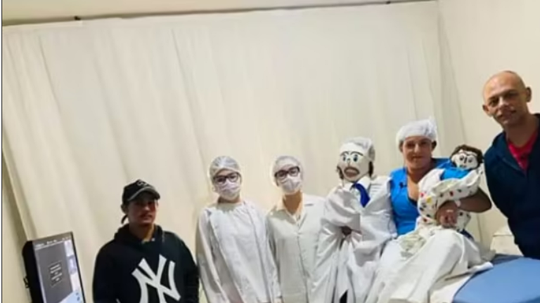 شاهد: امرأة برازيلية تتزوج دمية وتعلن إنجاب طفل