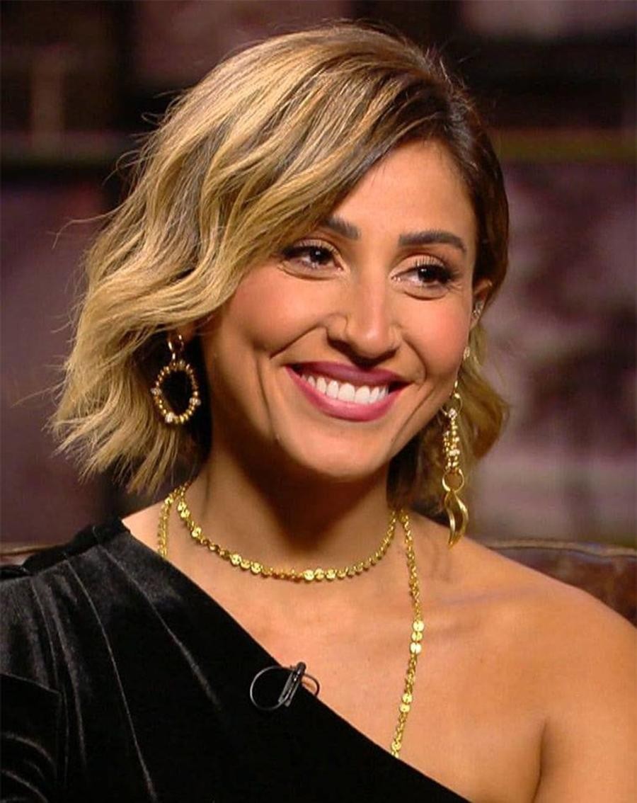 دينا الشربيني تشارك في معرض أزياء بالساحل الشمالي