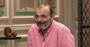 أيمن بهجت قمر يعقد مؤتمر لكشف أسباب توقف "أهل الكهف"