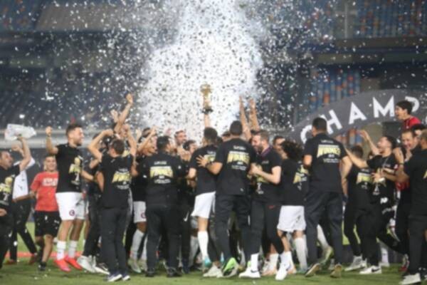 بالصور.. فيوتشر بطلا لكأس الرابطة بفوز ساحق على غزل المحلة