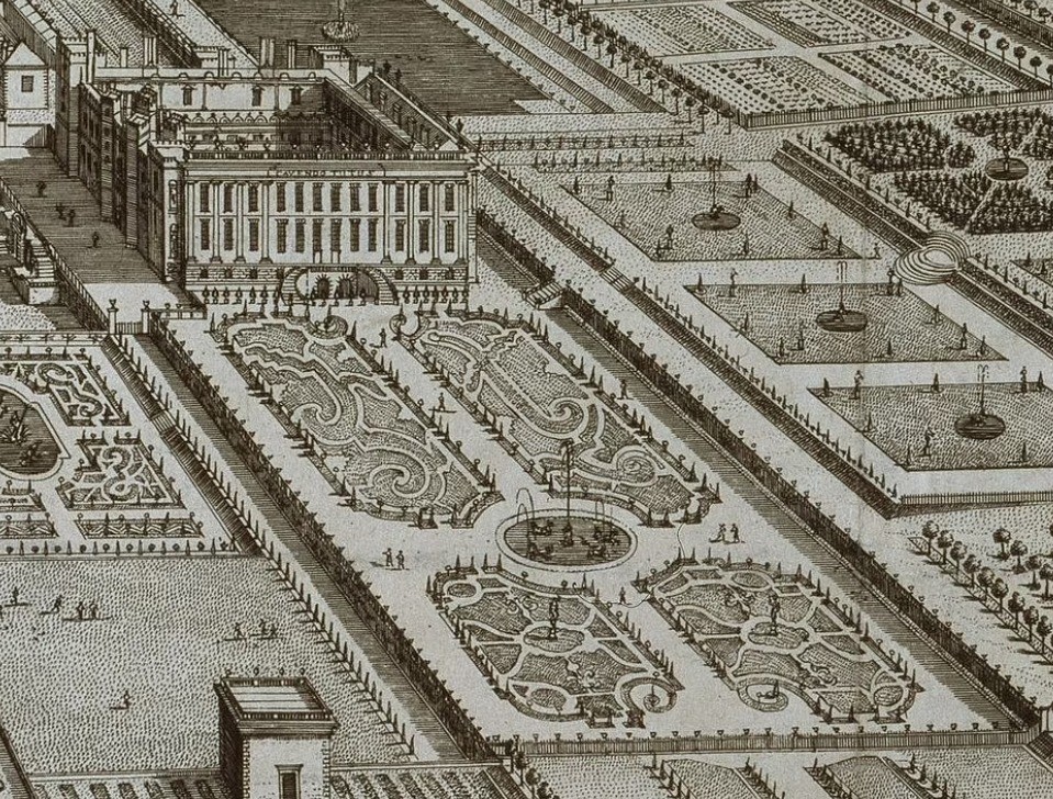 الكشف عن حديقة أثرية كانت مخبأة لمدة 300 عام فى المملكة المتحدة