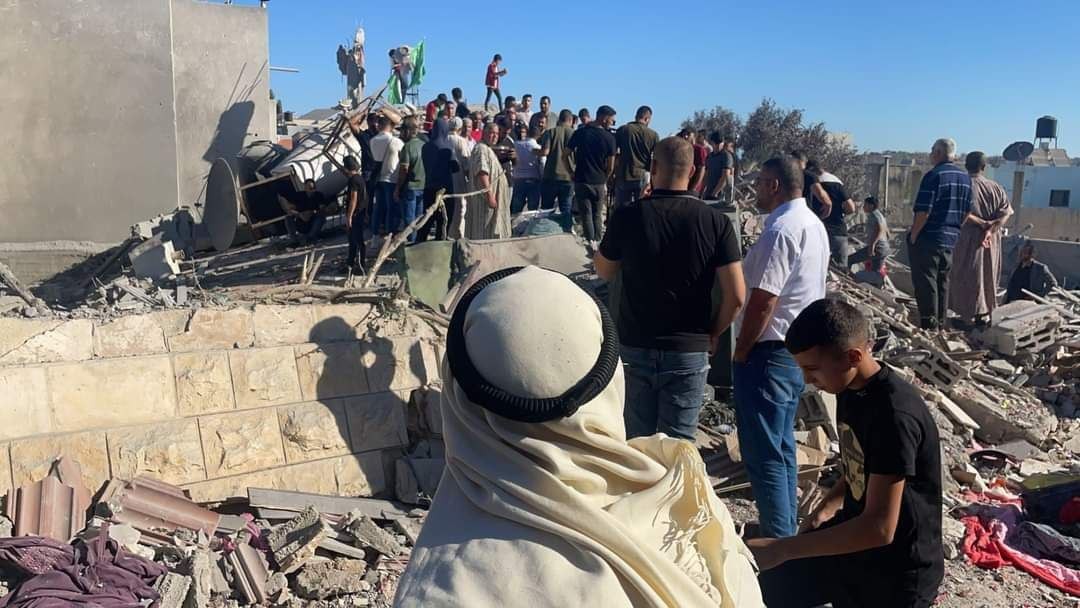الاحتلال يُفجّر منزل الأسير يحيى مرعي غرب سلفيت