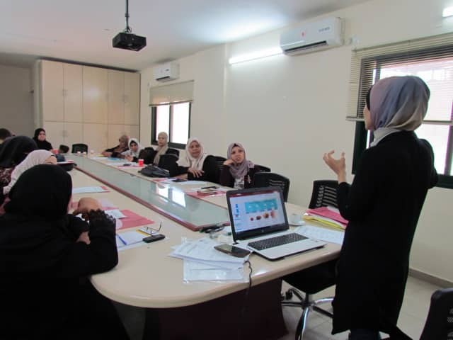 فارس العرب تستضيف جمعية أرض الإنسان لتنفيذ برنامج تدريبي للسيدات