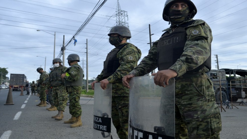 مصرع 13 سجينًا وإصابة آخرين إثر اندلاع عراك في سجن بالإكوادور