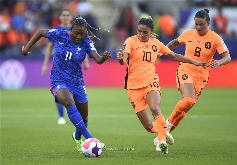 بالصور : فرنسا تقهر هولندا وتضرب موعدا مع ألمانيا في المربع الذهبي لأمم أوروبا للسيدات