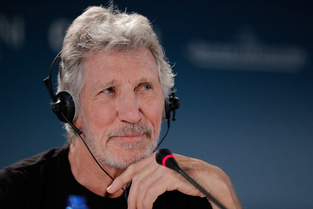 الفنان العالمي روجرز ووترز يعتبر "إسرائيل" دولة فصل عنصري