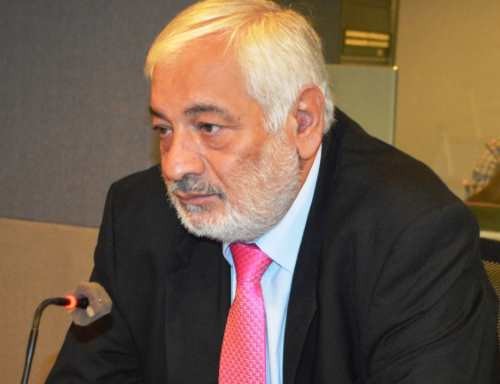 الرصاصة لا تزال في جيبي .. الرصاصة "طارت" من جيبي