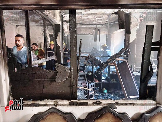 بالصور: عشرات الوفيات والجرحى بحريق مروع في كنيسة مصرية