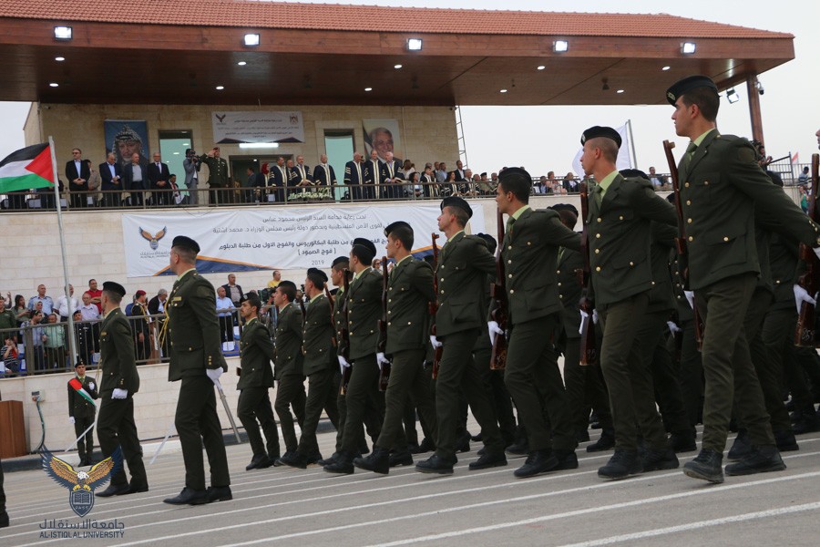 تحليل: جامعة الاستقلال نموذج حي.. هل تهدم حركة فتح مؤسساتها بنفسها؟!