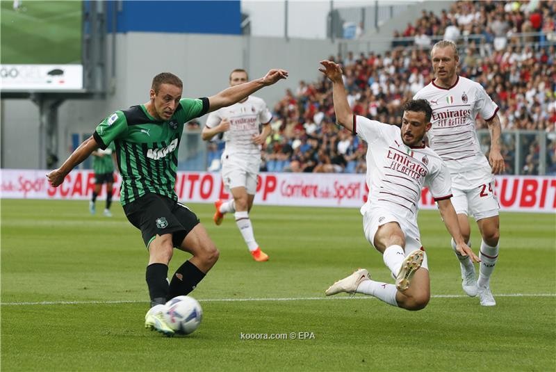 بالصور.. ميلان يسقط في فخ التعادل أمام ساسولو