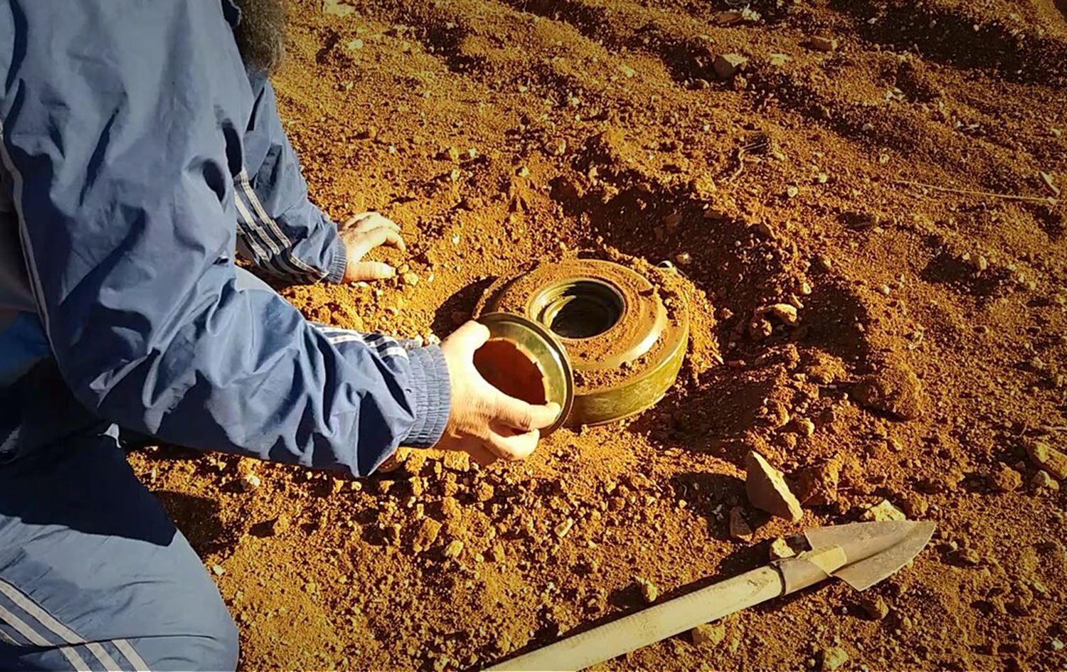 "أونروا" تُطالب بإزالة المتفجرات من مخلفات الحرب في سوريا