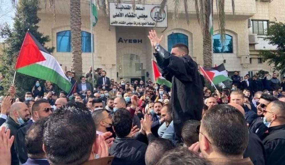 رام الله: النقابات المهنية ترفض تصريحات بشارة وتدعو لاعتصام واسع