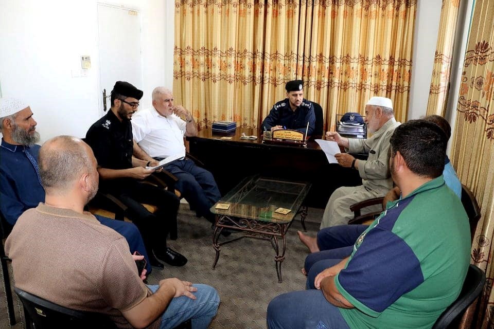 الشرطة المجتمعية تُنهي خلافًا ماليًا شمال قطاع غزة