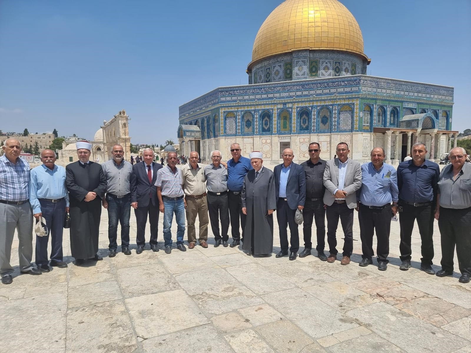 اجتماع يبحث اقتحامات الأقصى وانتهاكات الاحتلال في فلسطين