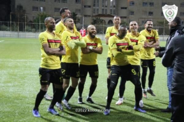 كأس أبو عمار لأندية المحترفين.