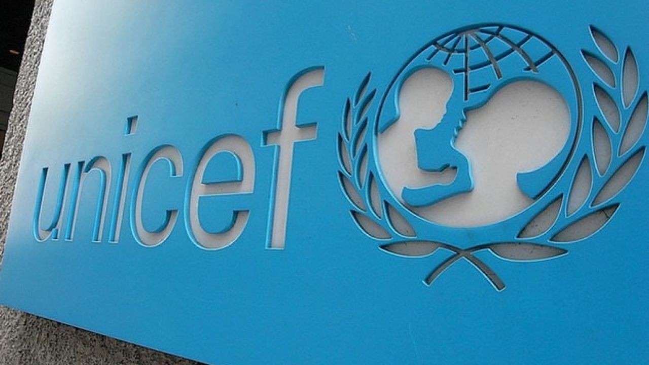 "يونيسيف": 1.3 مليون طفل فلسطيني يواجهون المخاطر عند عودتهم إلى المدرسة