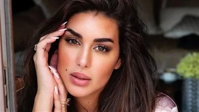 ياسمين صبري: أحترم زملائي ولا تربطني علاقة صداقة بأي فنان