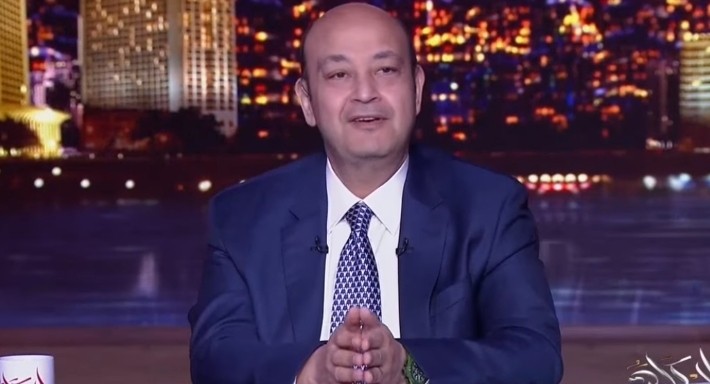 عمرو أديب يفاجئ تامر حسني ويتحدث عن حفلاته التي أحياها مؤخراً