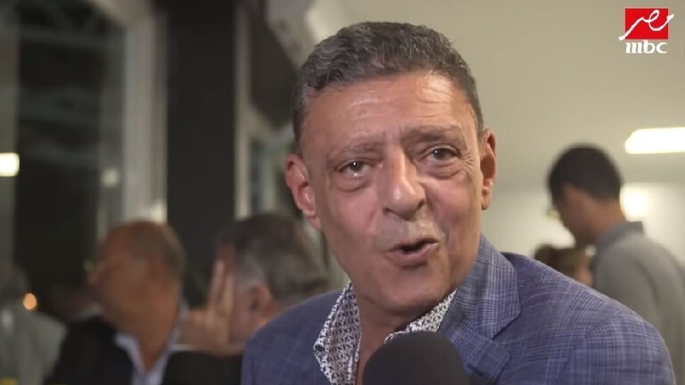 بالفيديو : ظهور مفاجئ لمنافس رئيس الأهلي المصري في حفل تركي آل الشيخ