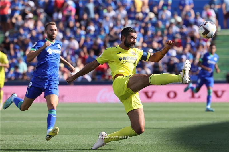 بالصور: قطار فياريال يتعطل في محطة خيتافي