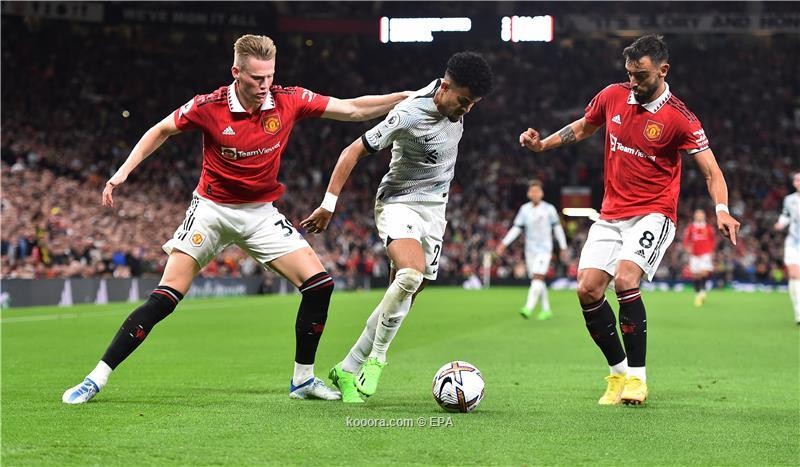 بالصور.. مانشستر يونايتد يستعيد توازنه على أنقاض ليفربول