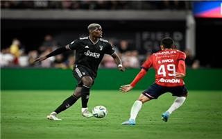 الأزمة تتصاعد.. تهديد عنيف من مبابي لبوجبا بسبب السحر الأسود