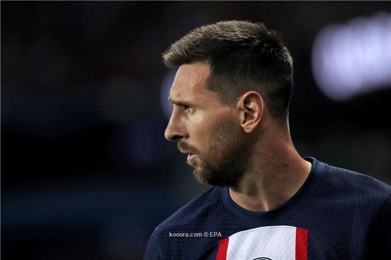 هل يعود ميسي 10 سنوات إلى الوراء لانتزاع تاج رونالدو؟